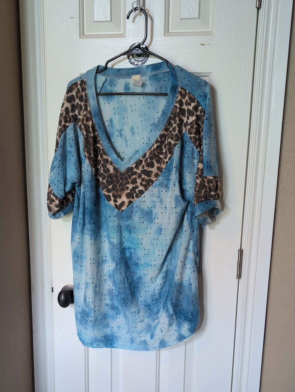 Blue Tie-Dye V-Neck Top with Leopard Accent